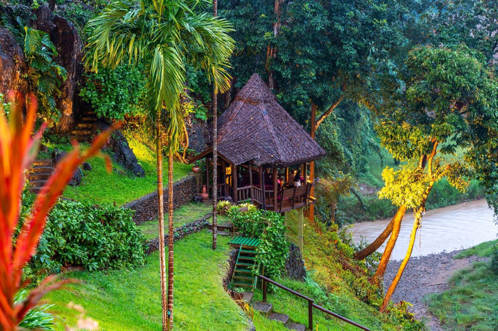 Kanlaya'S Eyrie, Luxury Homestay Pang Mapha Exterior foto